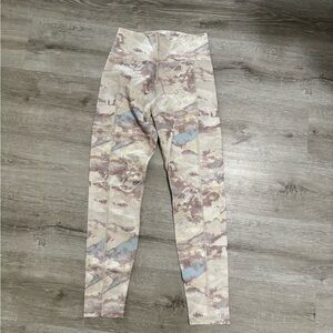 High-Waisted Camouflage Leggings